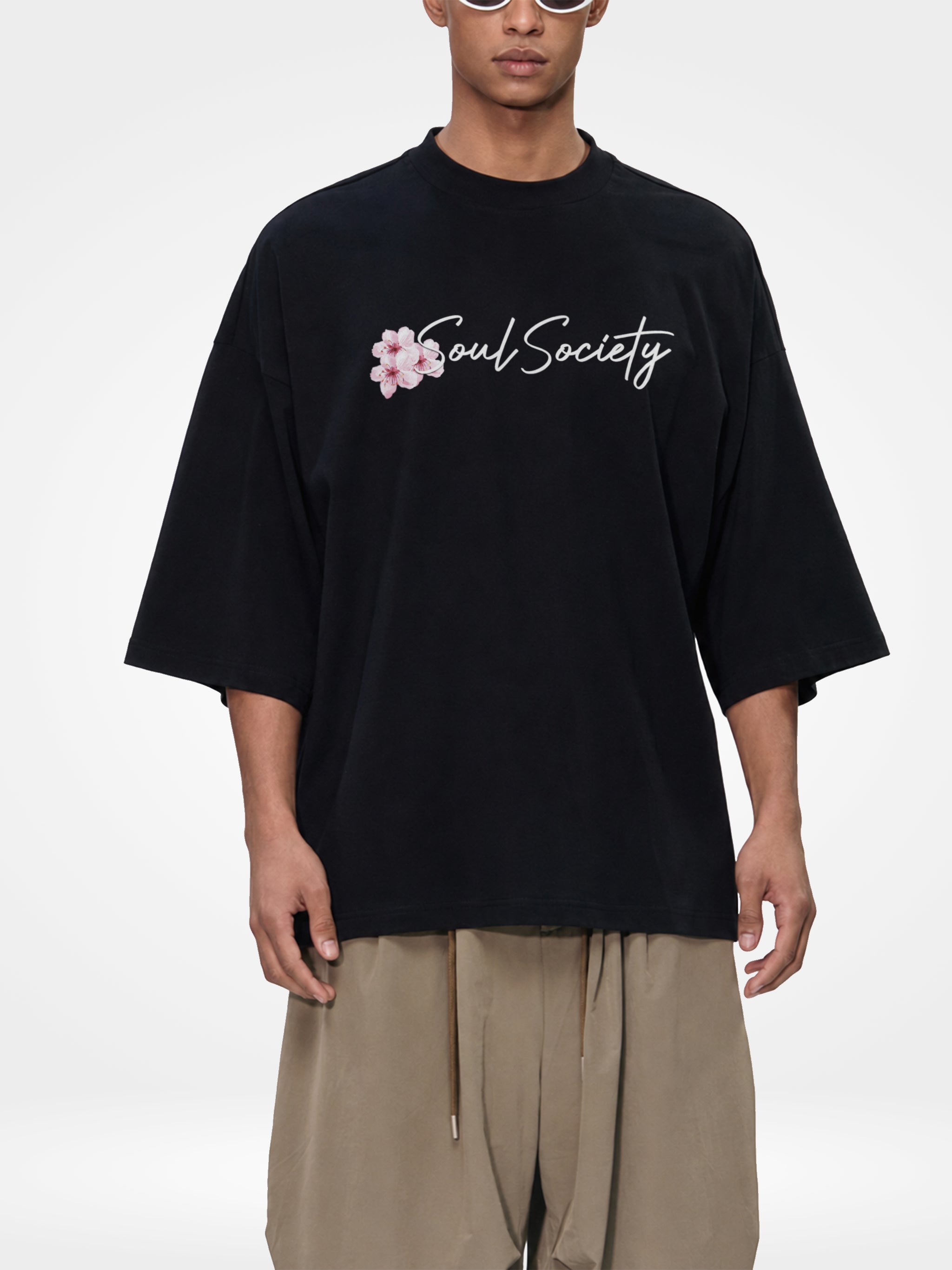 6th Division Captain Robe Tee